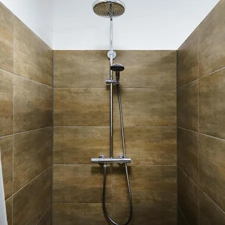 Apartment Boardinghaus Gruenefeld W1 - Schoene Serviced - Kueche - Smart Tv - P - Rainshower *
